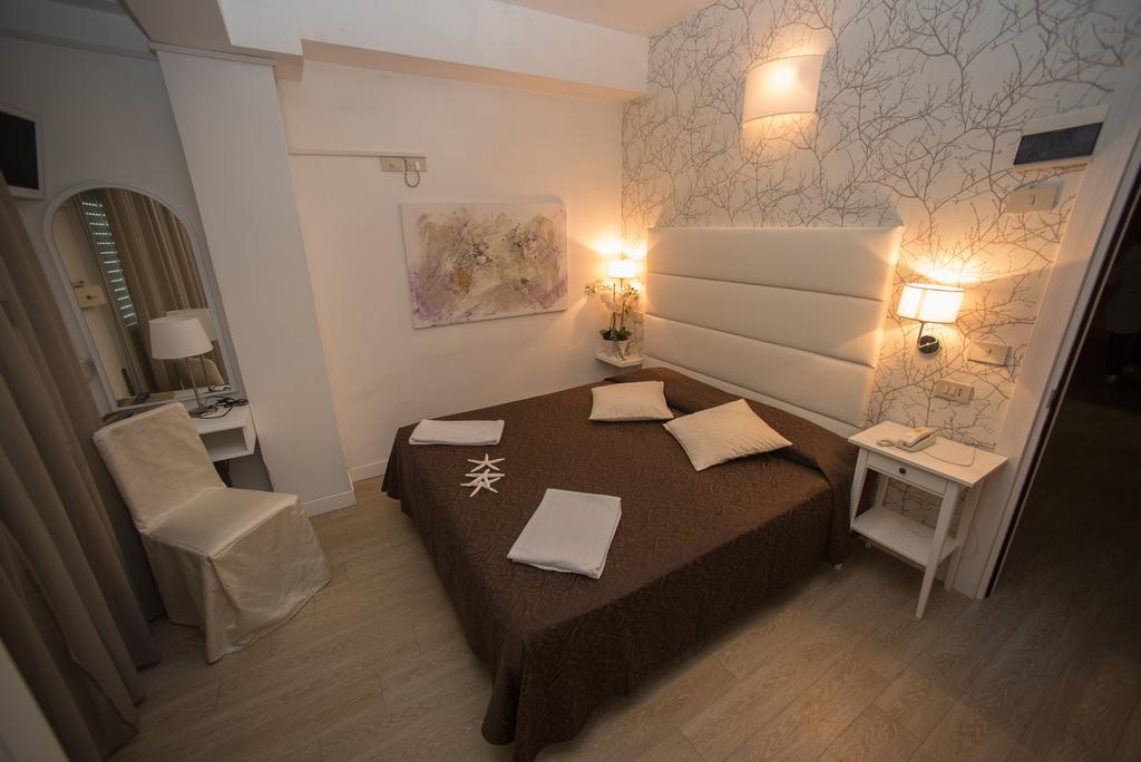 Hotel Ermeti B&B Brunch Hotel Riccione